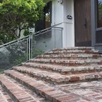 ENTRANCE TO RESIDENCE AFTER